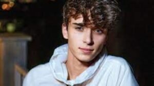 Josh Richards: The TikTok Phenom Turned Gen-Z Business Mogul